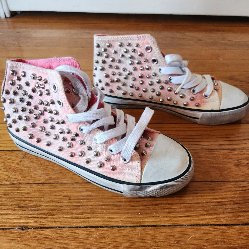 Zara Studded Pink Distressed Canvas Lace Up Sneakers - Picture 3 of 7